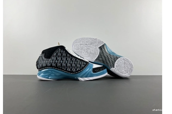 318376-041  318376-041 23  UNC Jordan 1129